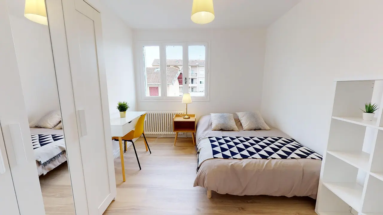 Colocation meublée de 81.0m2 - 545€ - Lyon
