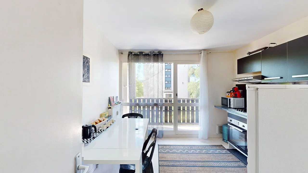 Colocation meublée de 60.9m2 - 320€ - Grenoble