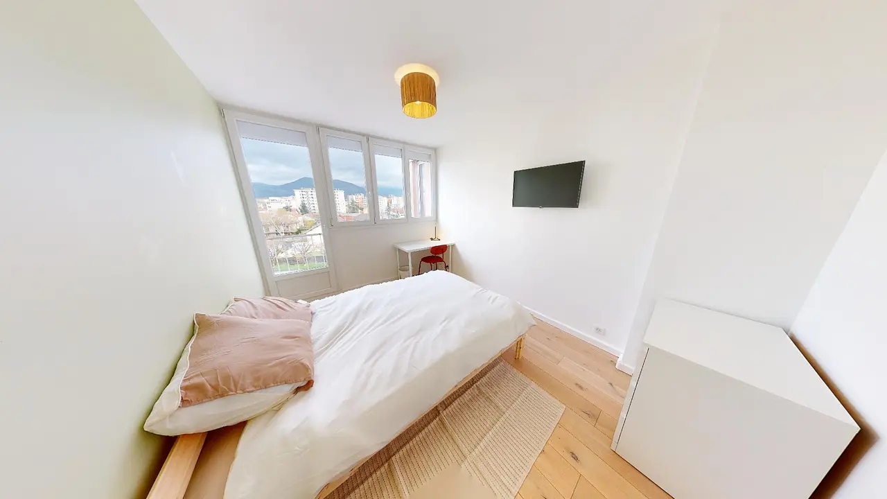 Colocation meublée de 85.0m2 - 390€ - Grenoble