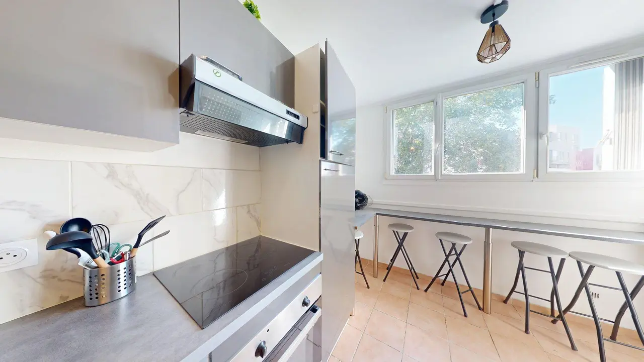 Colocation meublée de 75.3m2 - 500€ - Saint-Denis