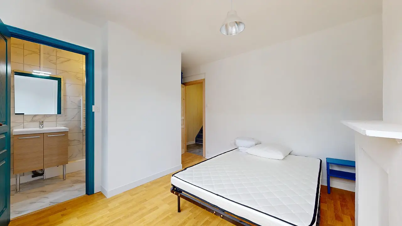 Colocation meublée de 105.0m2 - 543€ - Lille