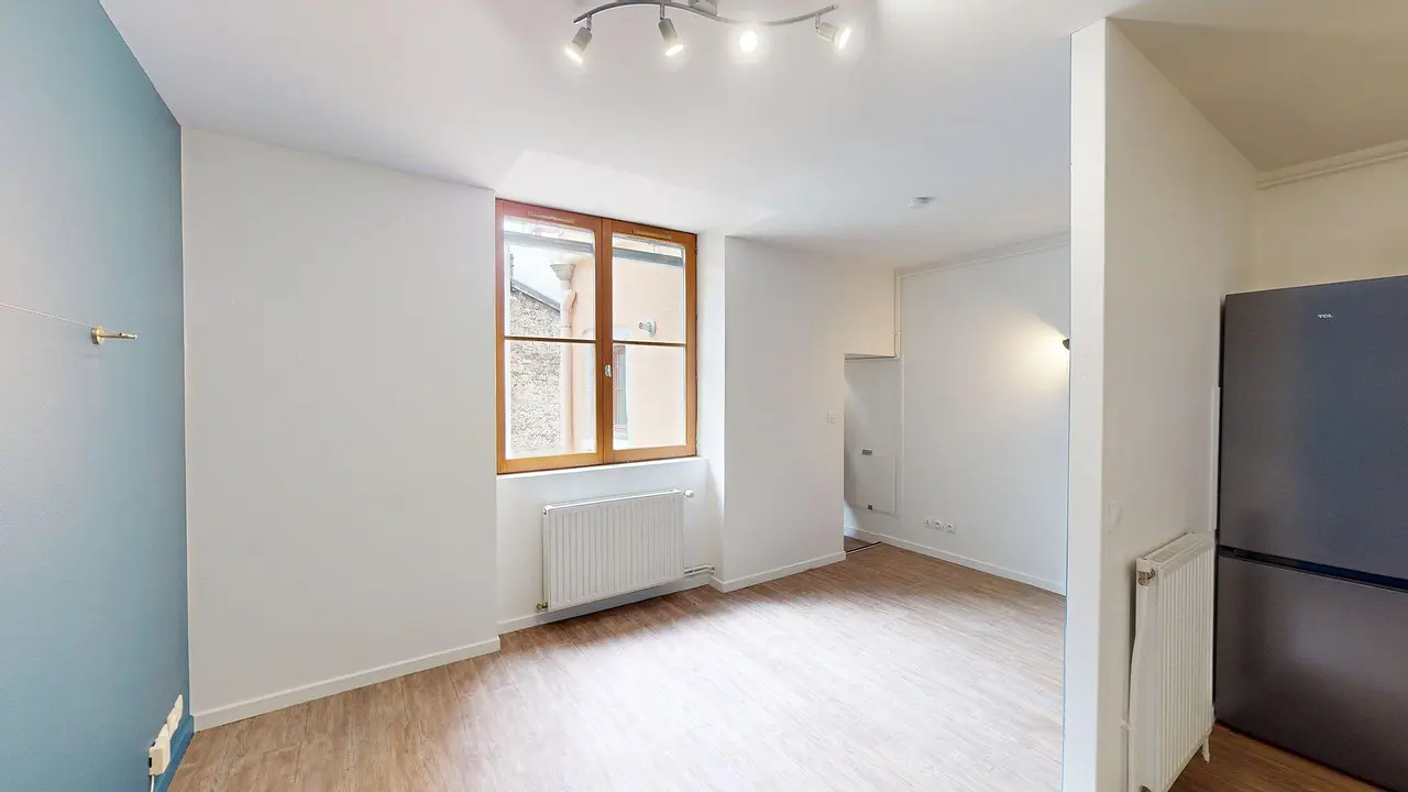 Appartement non meublé de 27.84m2 - 575€ - Grenoble