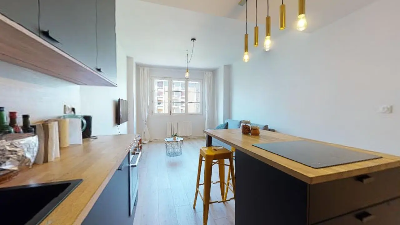 Colocation meublée de 70.0m2 - 592€ - Grenoble