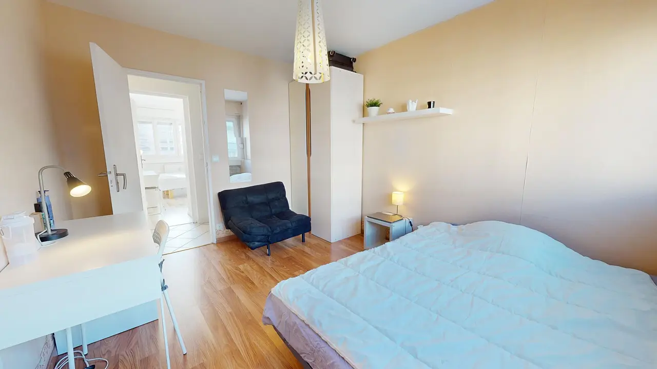 Colocation meublée de 64.0m2 - 599€ - Lyon