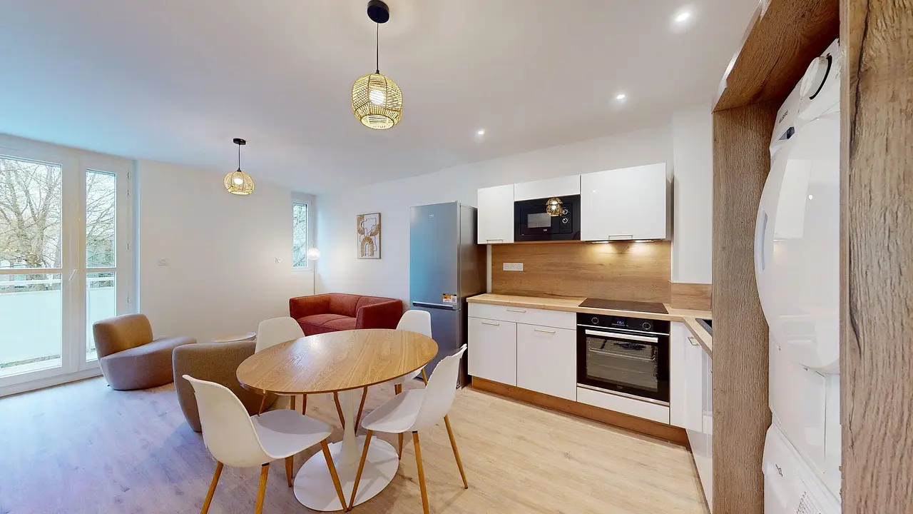 Colocation meublée de 77.0m2 - 490€ - Rennes