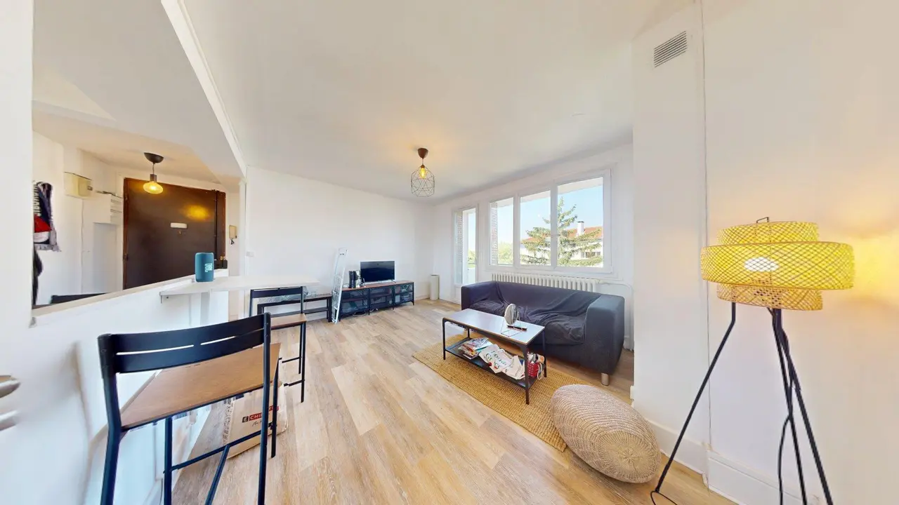 Colocation meublée de 67.78m2 - 540€ - Lyon