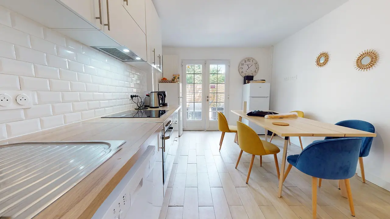 Colocation meublée de 110.0m2 - 629€ - Cergy