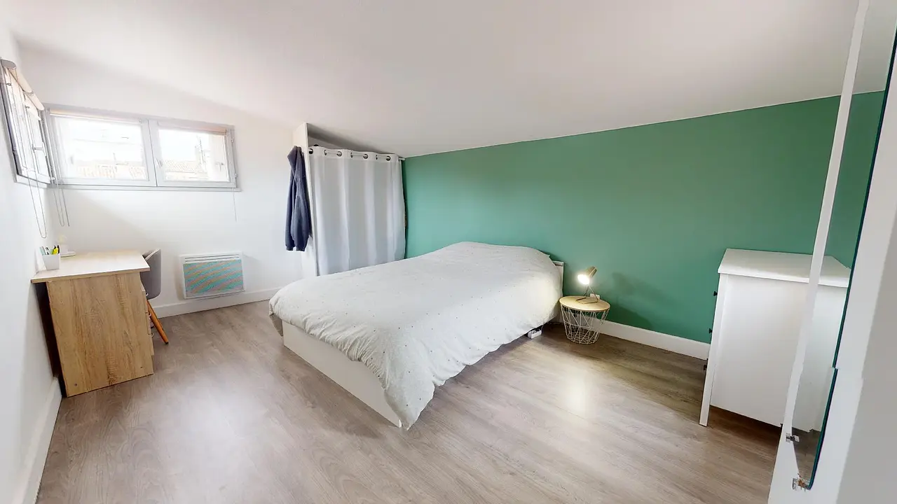 Colocation meublée de 95.0m2 - 505€ - Nîmes