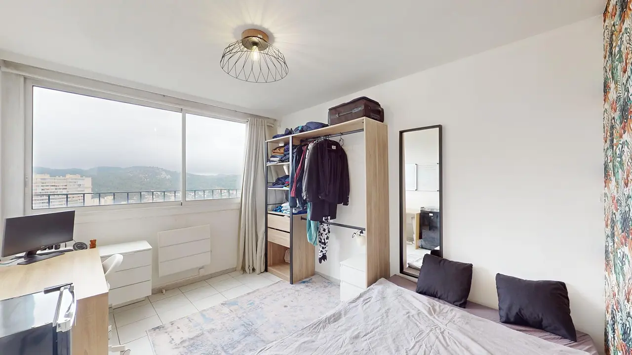 Colocation meublée de 100.0m2 - 611€ - Marseille