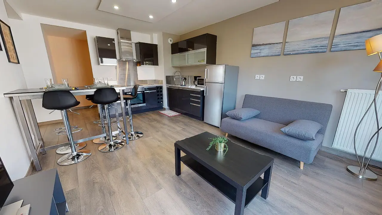 Appartement meublé de 55.0m2 - 1004€ - Oullins-Pierre-Bénite
