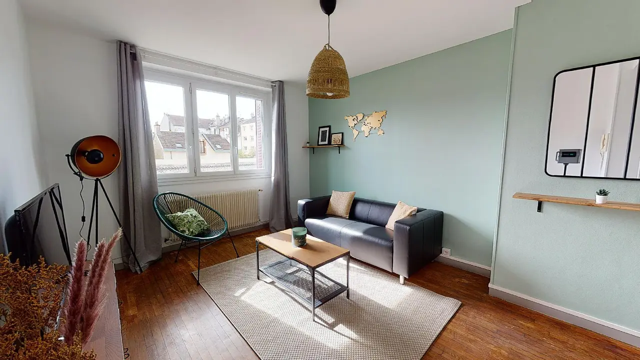 Appartement meublé de 51.0m2 - 894€ - Dijon