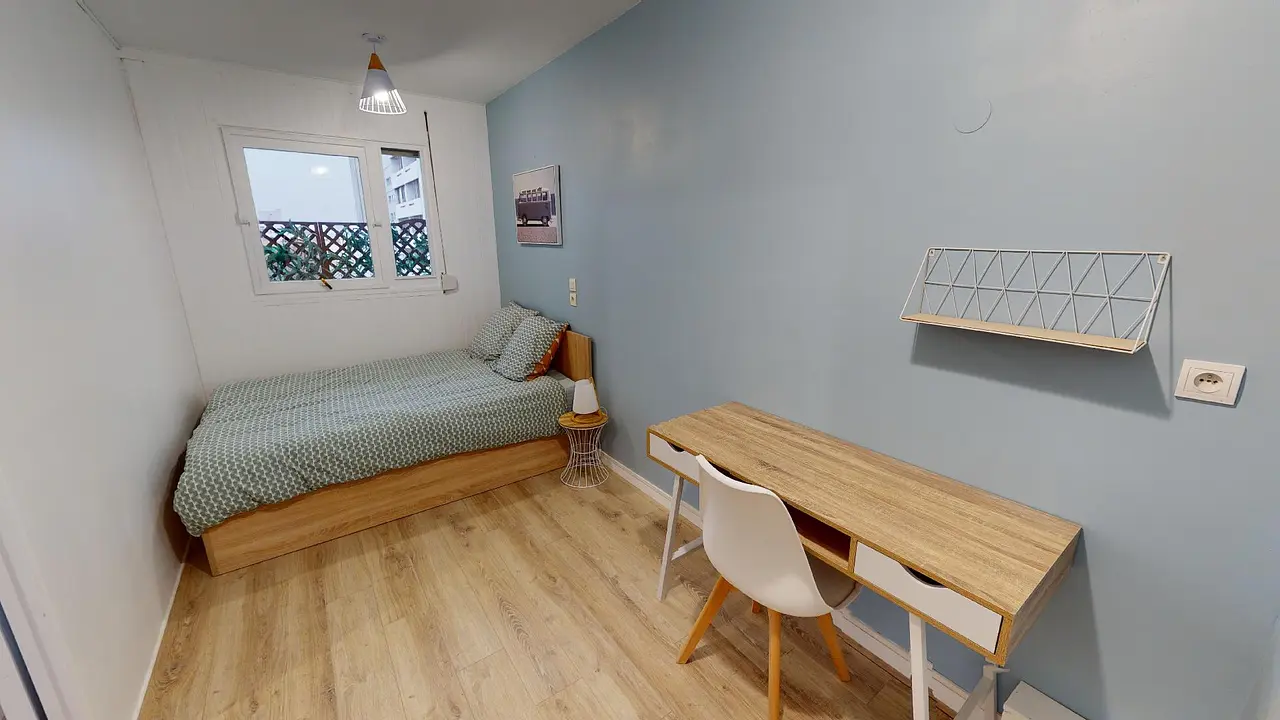 Colocation meublée de 76.0m2 - 550€ - Argenteuil