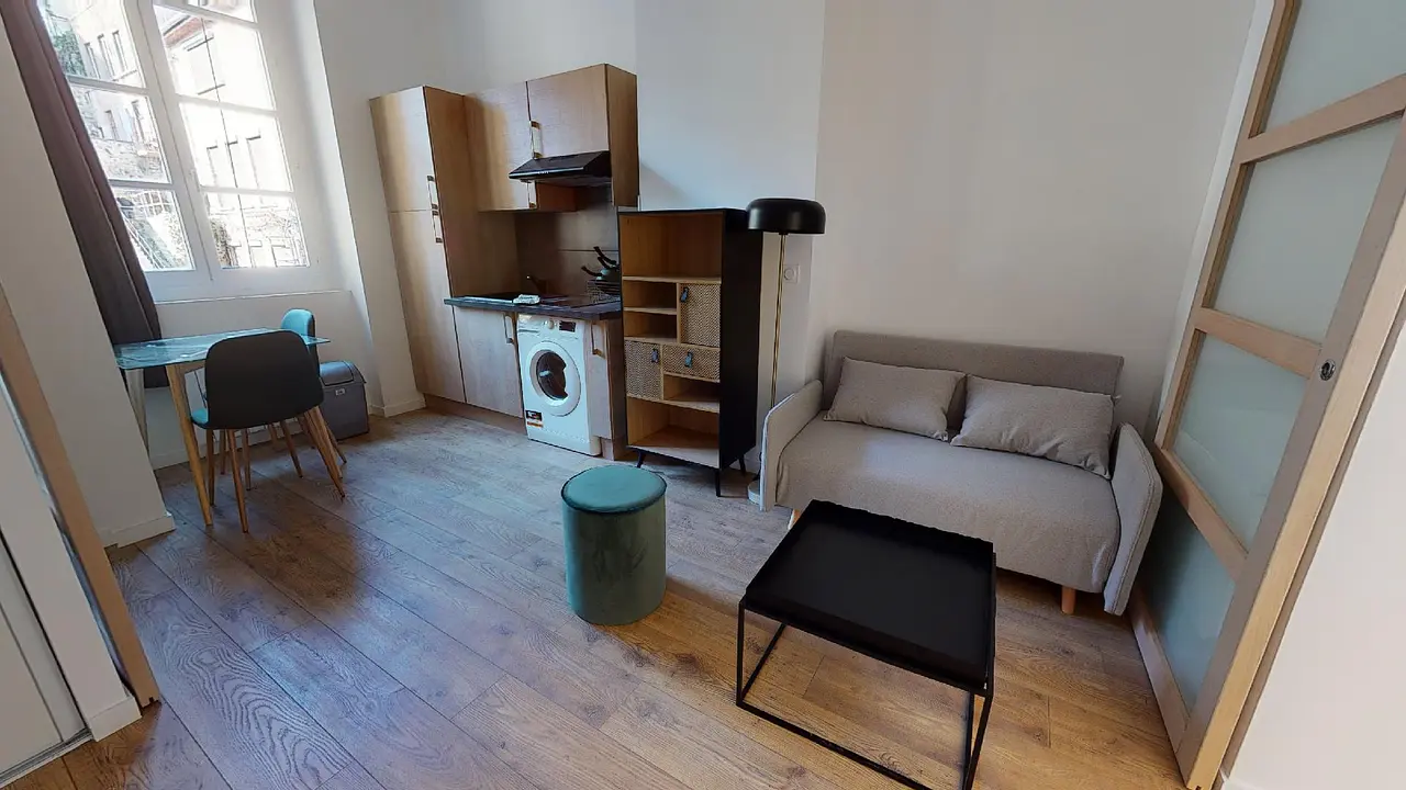 Appartement meublé de 24.0m2 - 856€ - Lyon