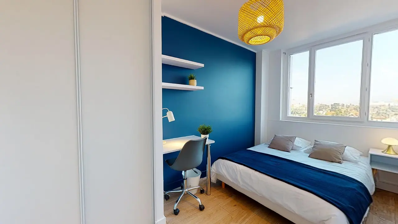 Colocation meublée de 87.0m2 - 449€ - Bron