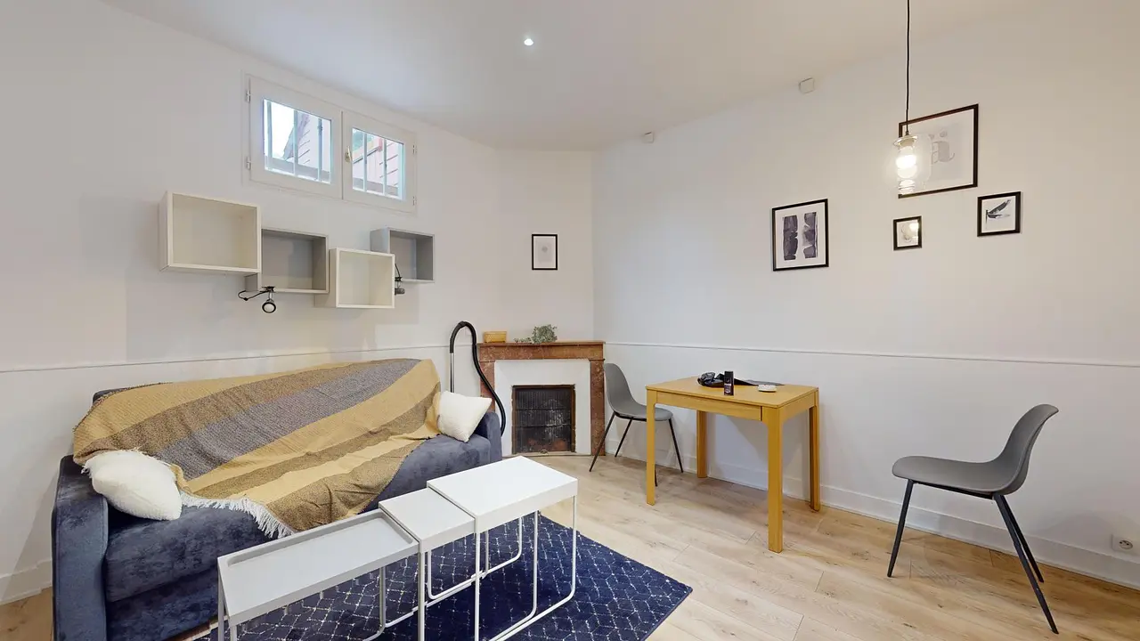 Appartement meublé de 28.0m2 - 527€ - Orléans