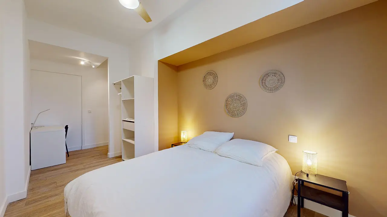 Colocation meublée de 126.0m2 - 490€ - Montpellier