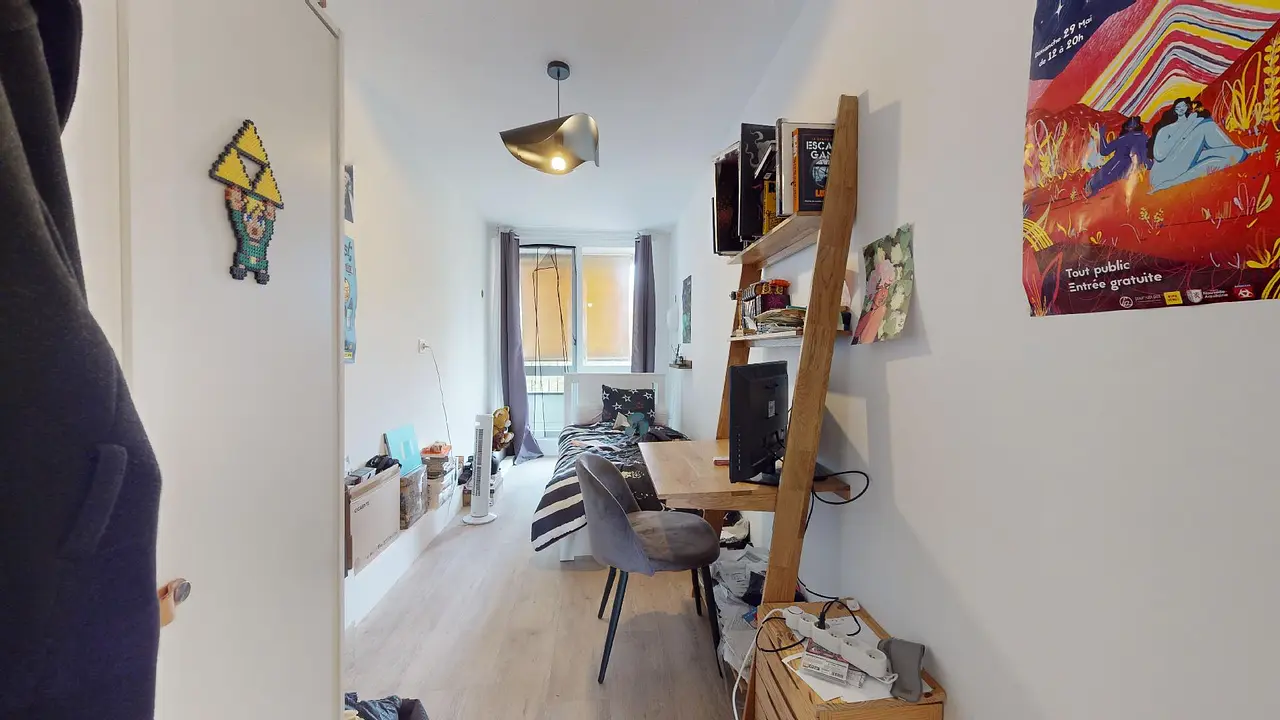 Colocation meublée de 83.0m2 - 518€ - Pessac