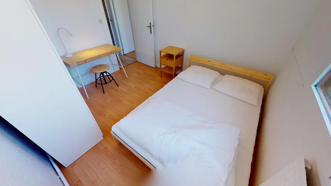 Colocation meublée de 112.11m2 - 360€ - Grenoble
