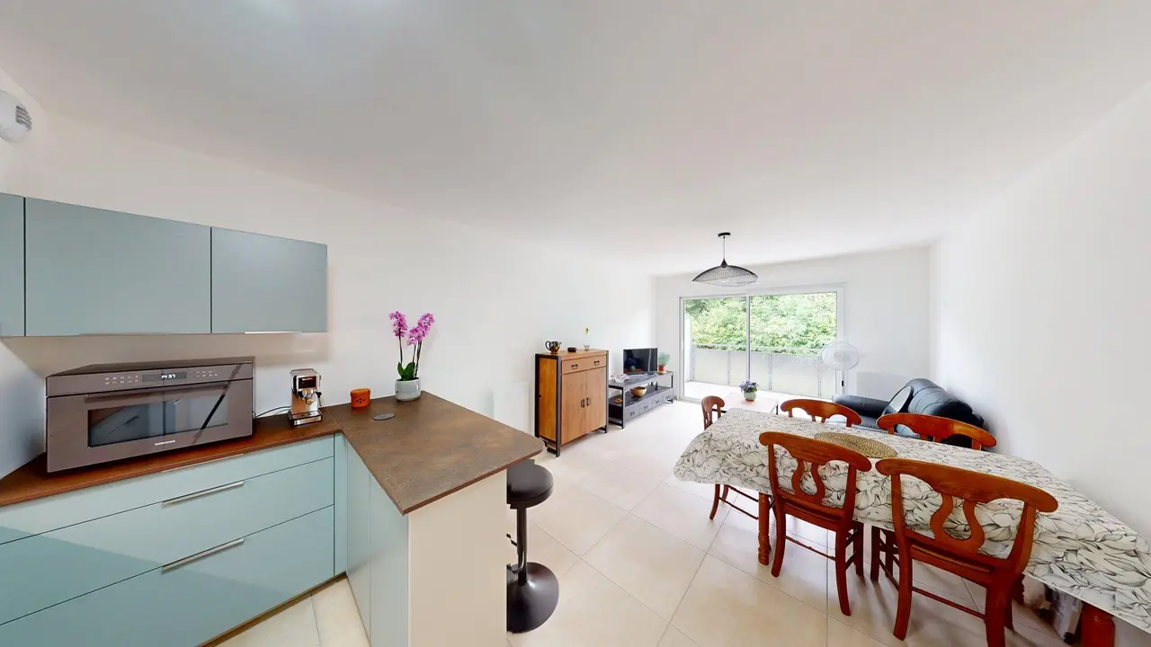 Appartement meublé de 65.0m2 - 1200€ - Jacob-Bellecombette