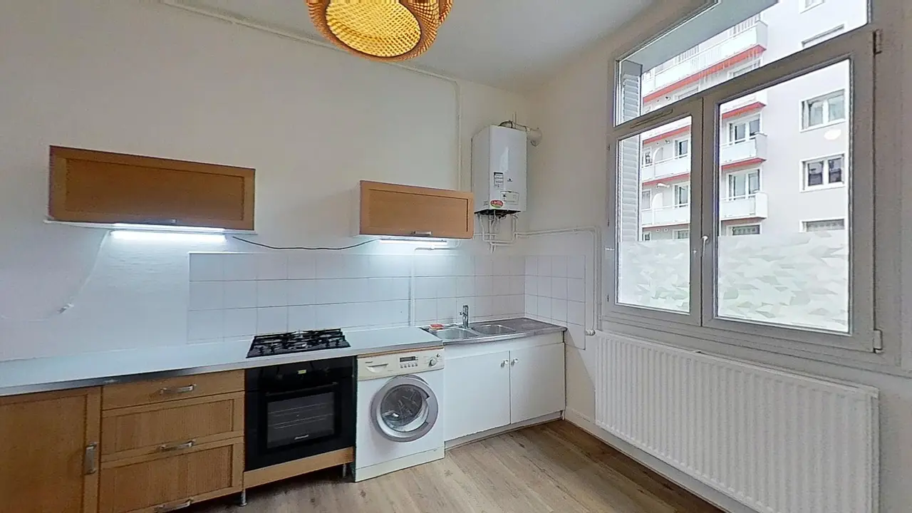 Appartement non meublé de 64.0m2 - 896€ - Grenoble