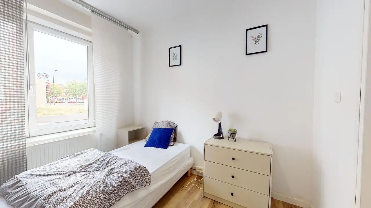 Colocation meublée de 85.0m2 - 450€ - Roubaix