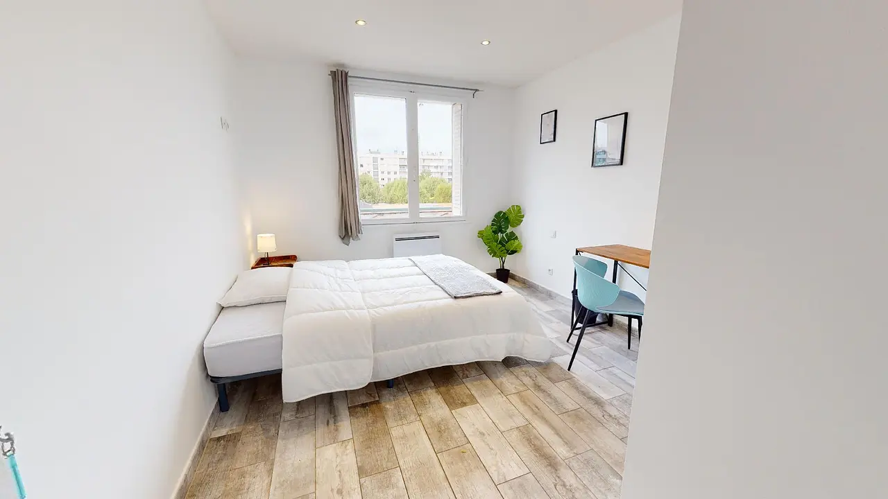 Colocation meublée de 120.0m2 - 530€ - Villeurbanne