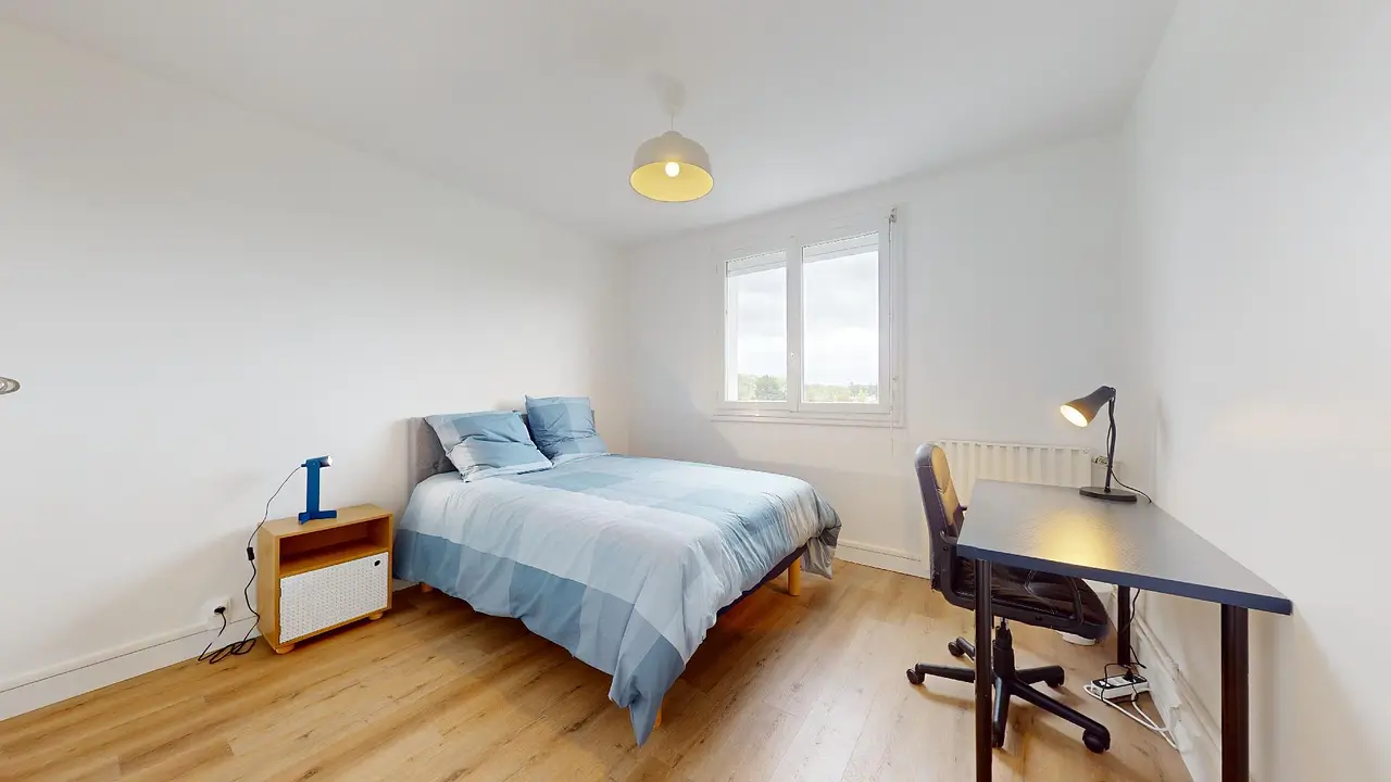 Colocation meublée de 74.79m2 - 590€ - Talence