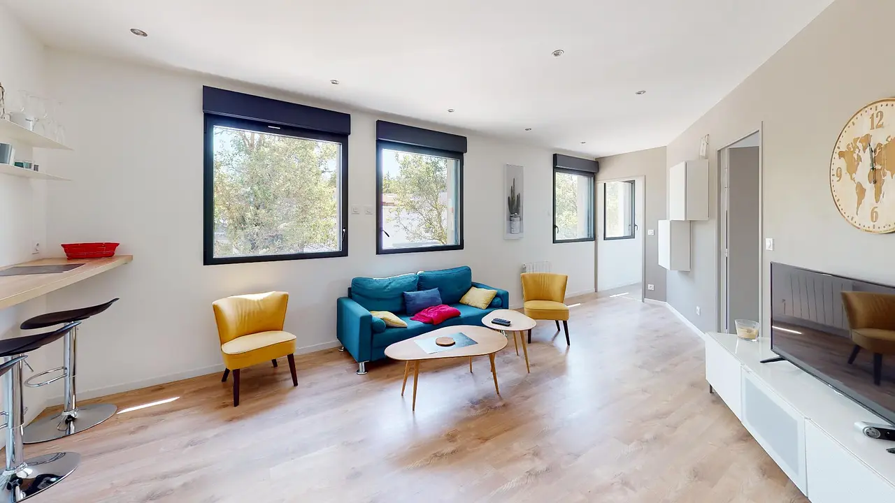 Appartement meublé de 78.0m2 - 1275€ - Reims