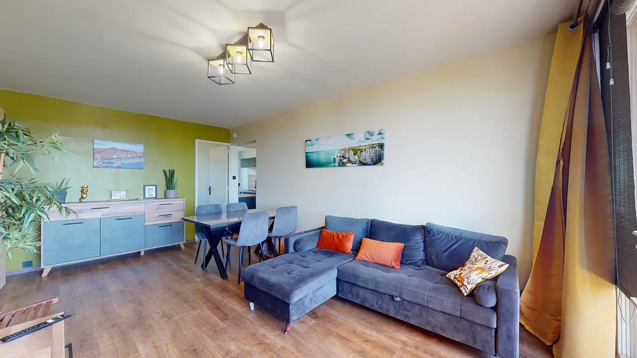 Appartement meublé de 60.0m2 - 1400€ - Marseille