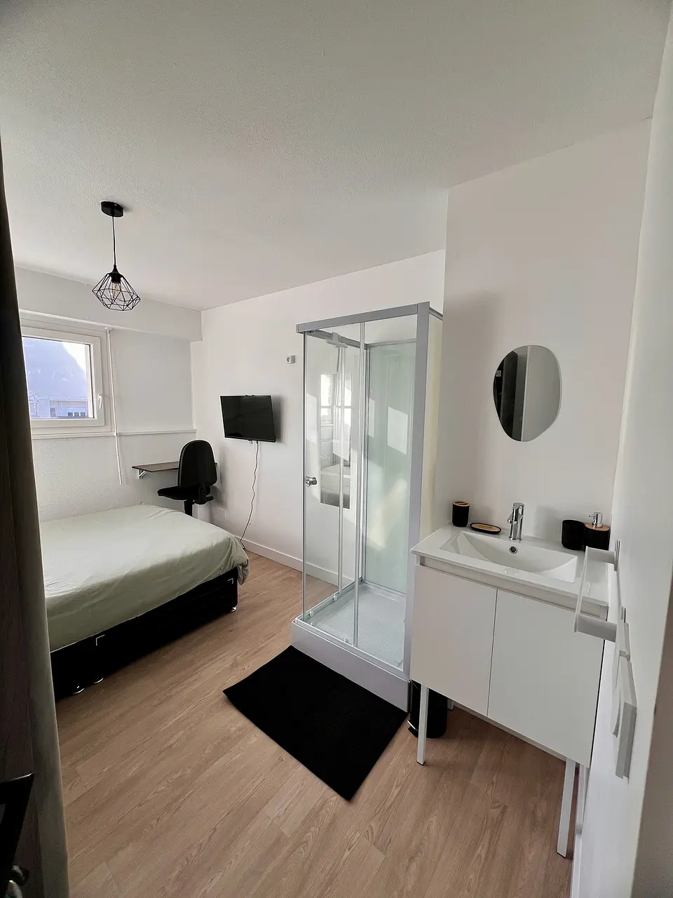 Colocation meublée de 77.9m2 - 700€ - Annemasse