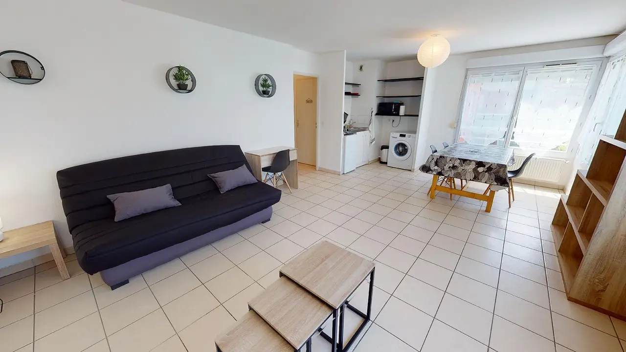 Appartement meublé de 37.0m2 - 607€ - Grenoble