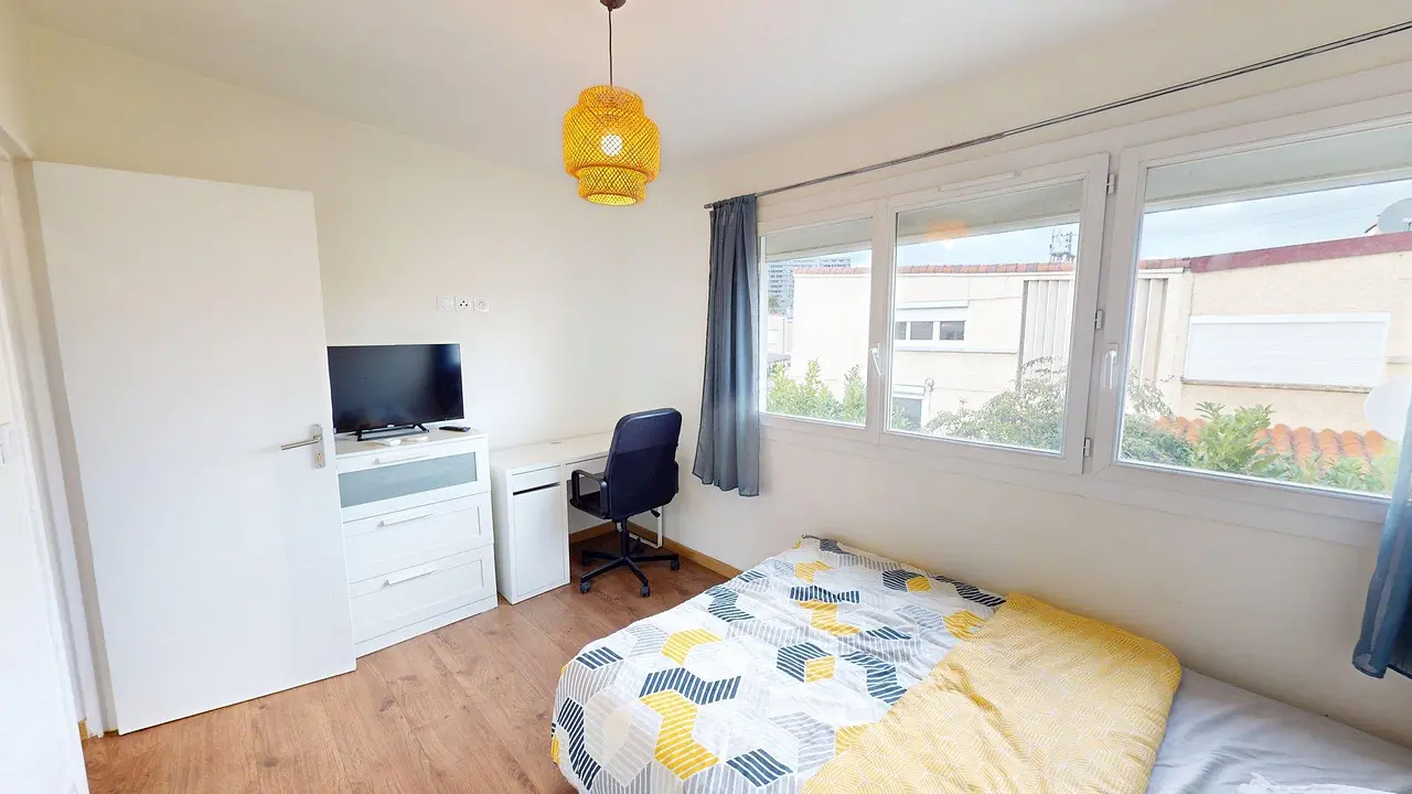 Colocation meublée de 88.96m2 - 450€ - Toulouse