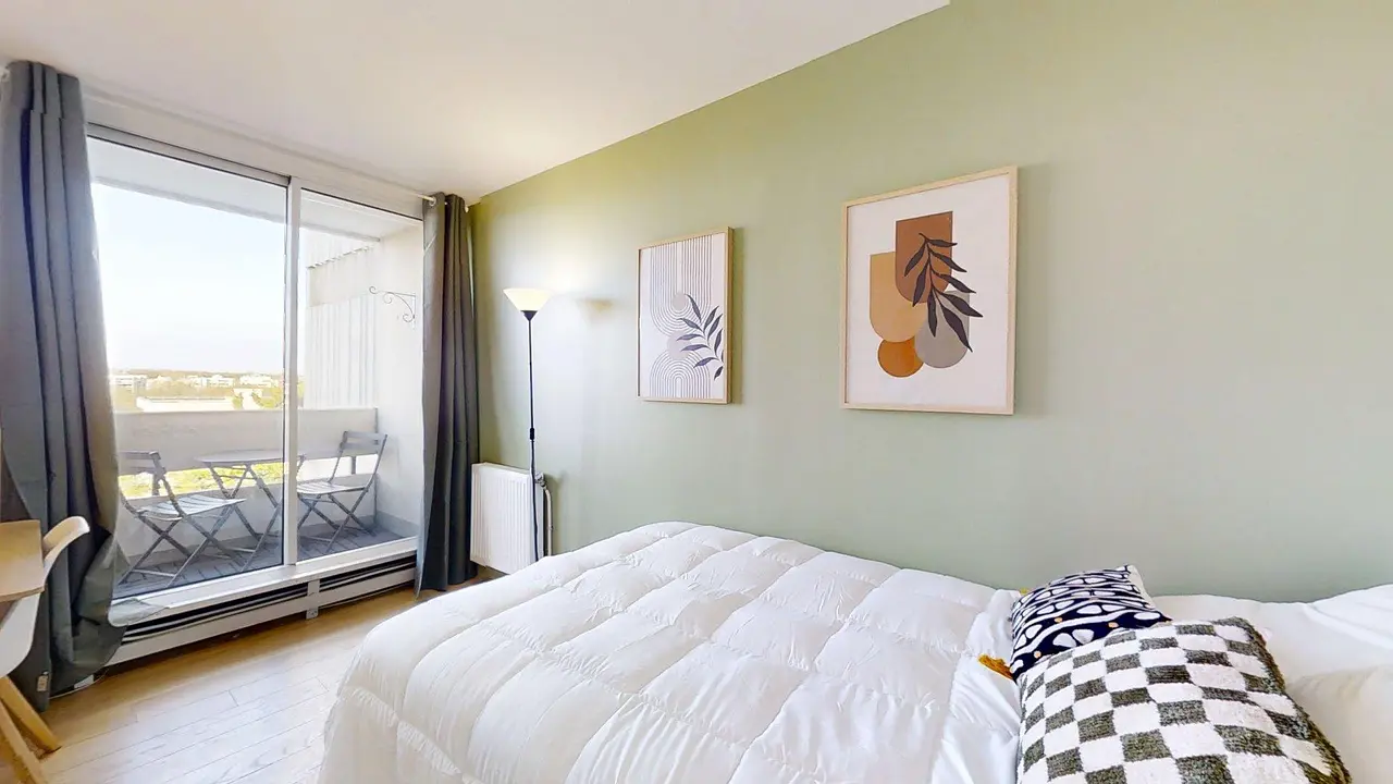 Colocation meublée de 96.88m2 - 524€ - Élancourt