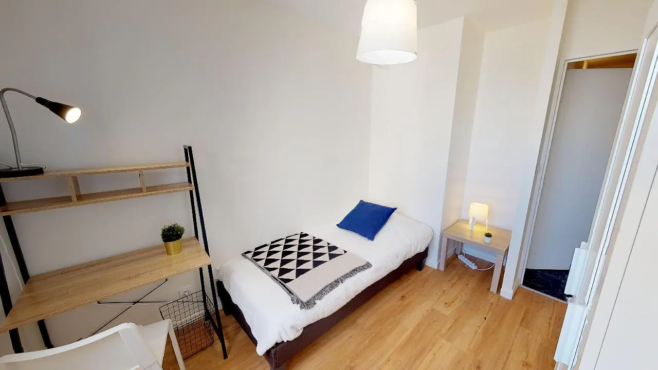 Colocation meublée de 72.0m2 - 562€ - Lyon