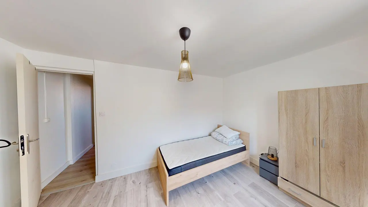 Colocation non meublée de 121m2 - 480€ - Roubaix