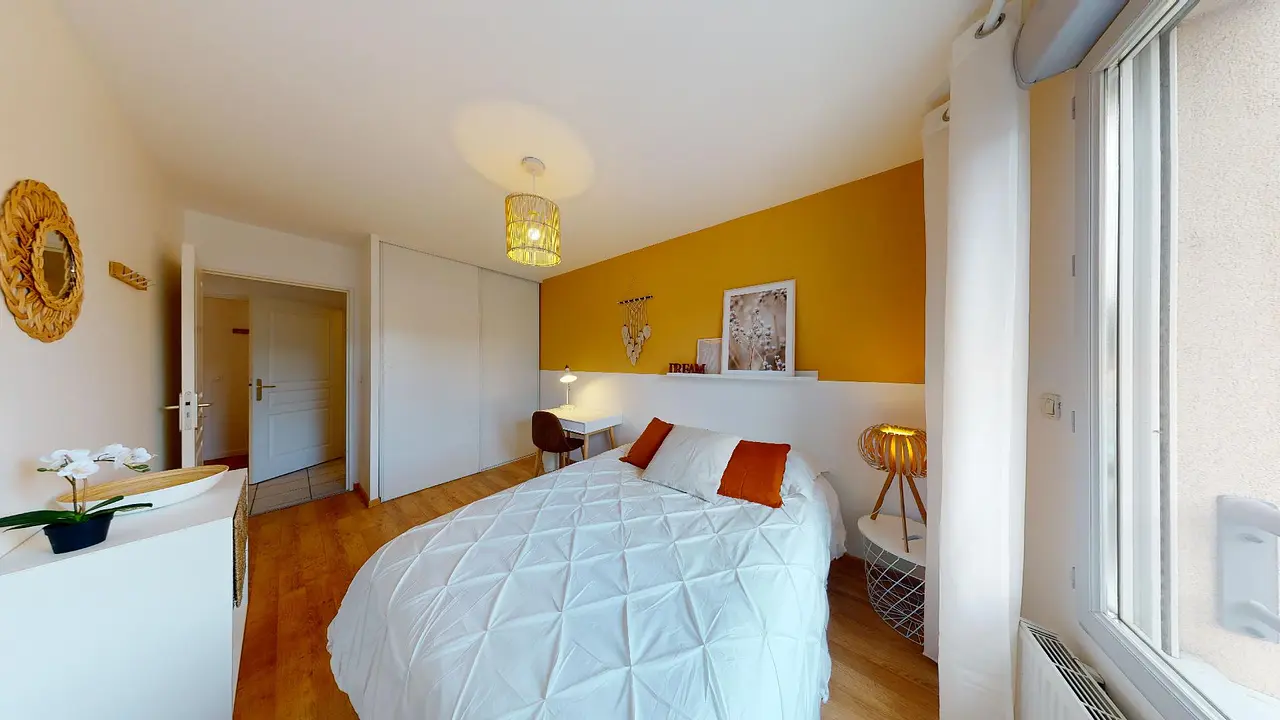 Colocation meublée de 95.0m2 - 548€ - Villeurbanne