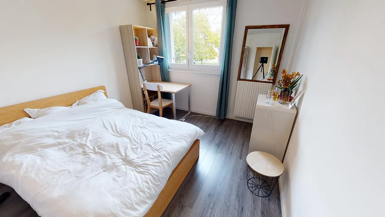 Colocation meublée de 63.0m2 - 520€ - Talence