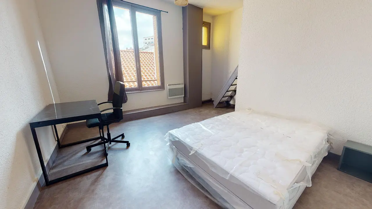 Colocation meublée de 144.0m2 - 390€ - Clermont-Ferrand