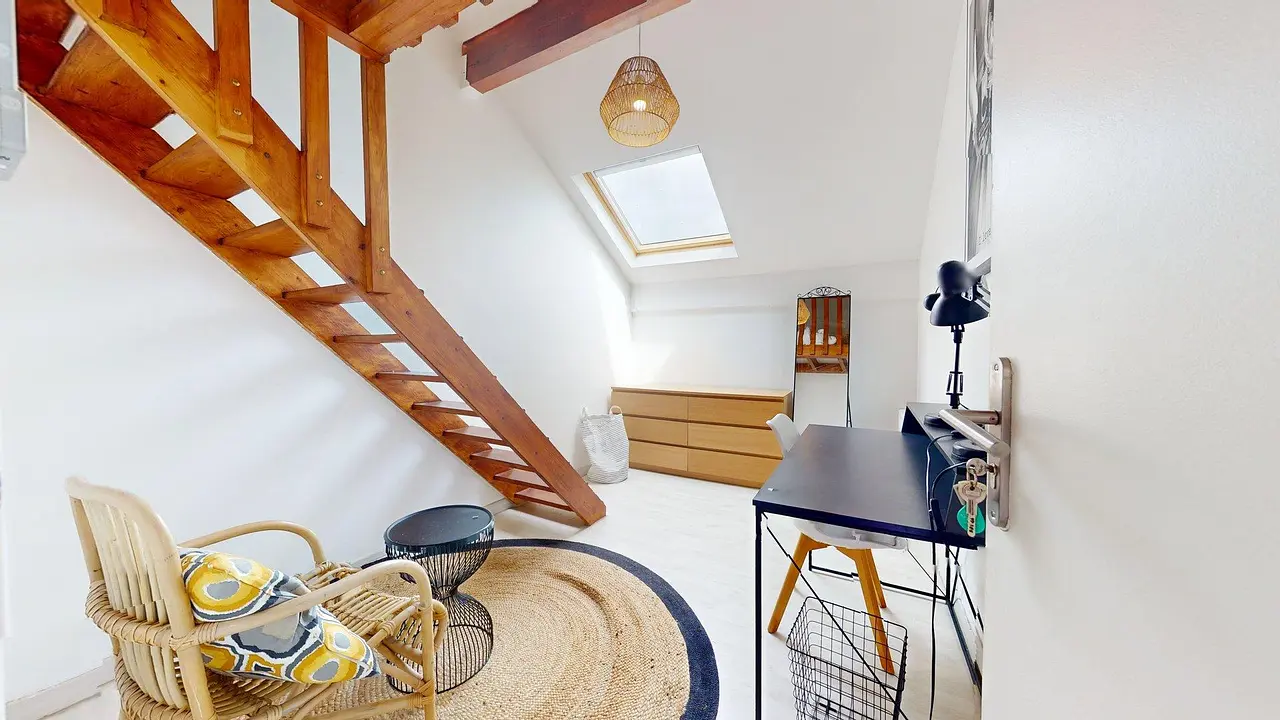 Colocation meublée de 81.04m2 - 534€ - Évry