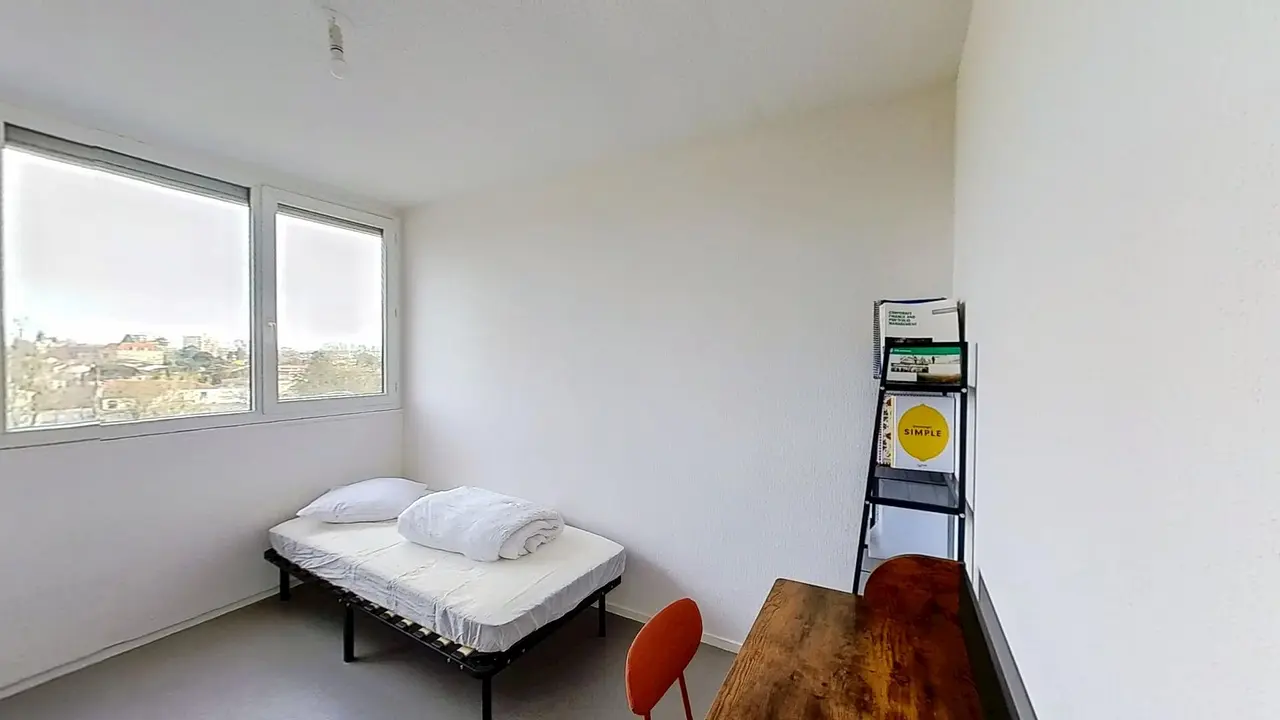 Colocation meublée de 68.0m2 - 490€ - Talence