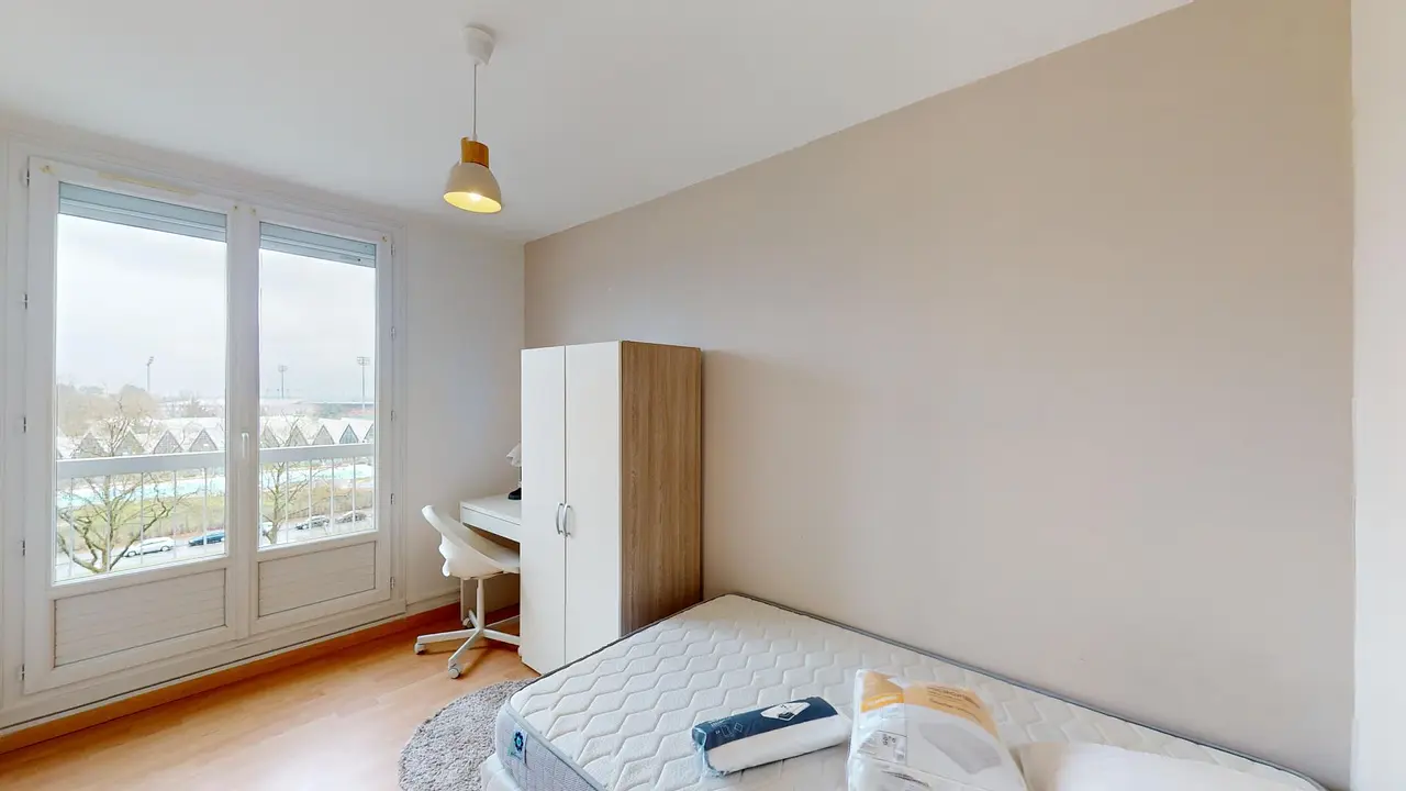 Colocation meublée de 80.0m2 - 350€ - Orléans