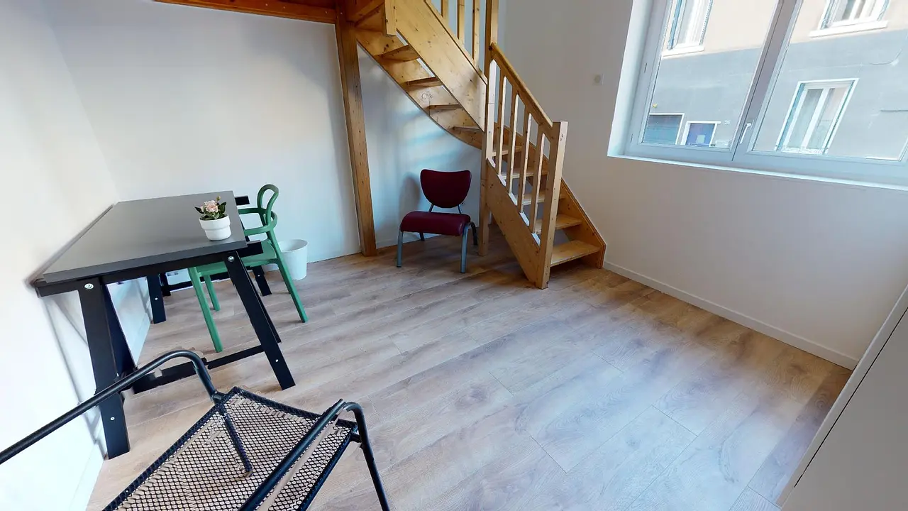 Colocation meublée de 150.0m2 - 616€ - Oullins-Pierre-Bénite