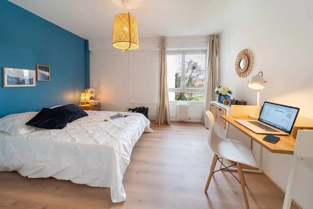 Colocation meublée de 112.0m2 - 485€ - Bron