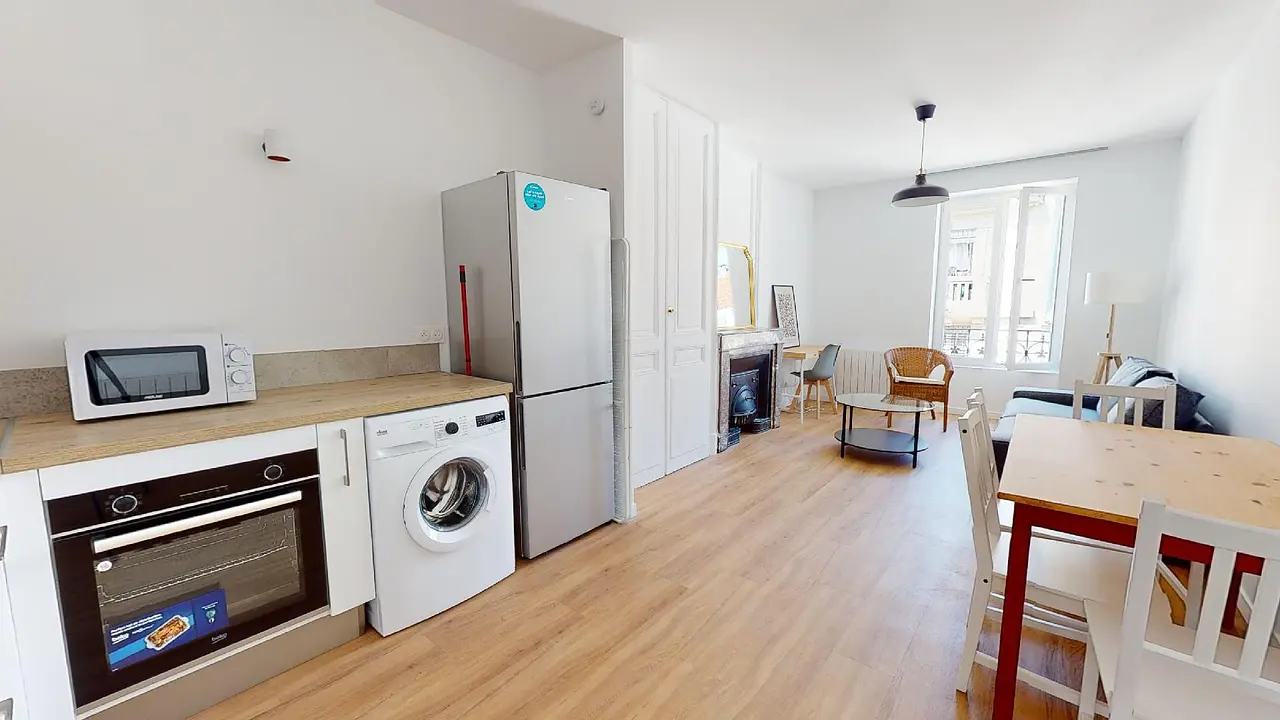 Appartement meublé de 39.0m2 - 752€ - Villeurbanne