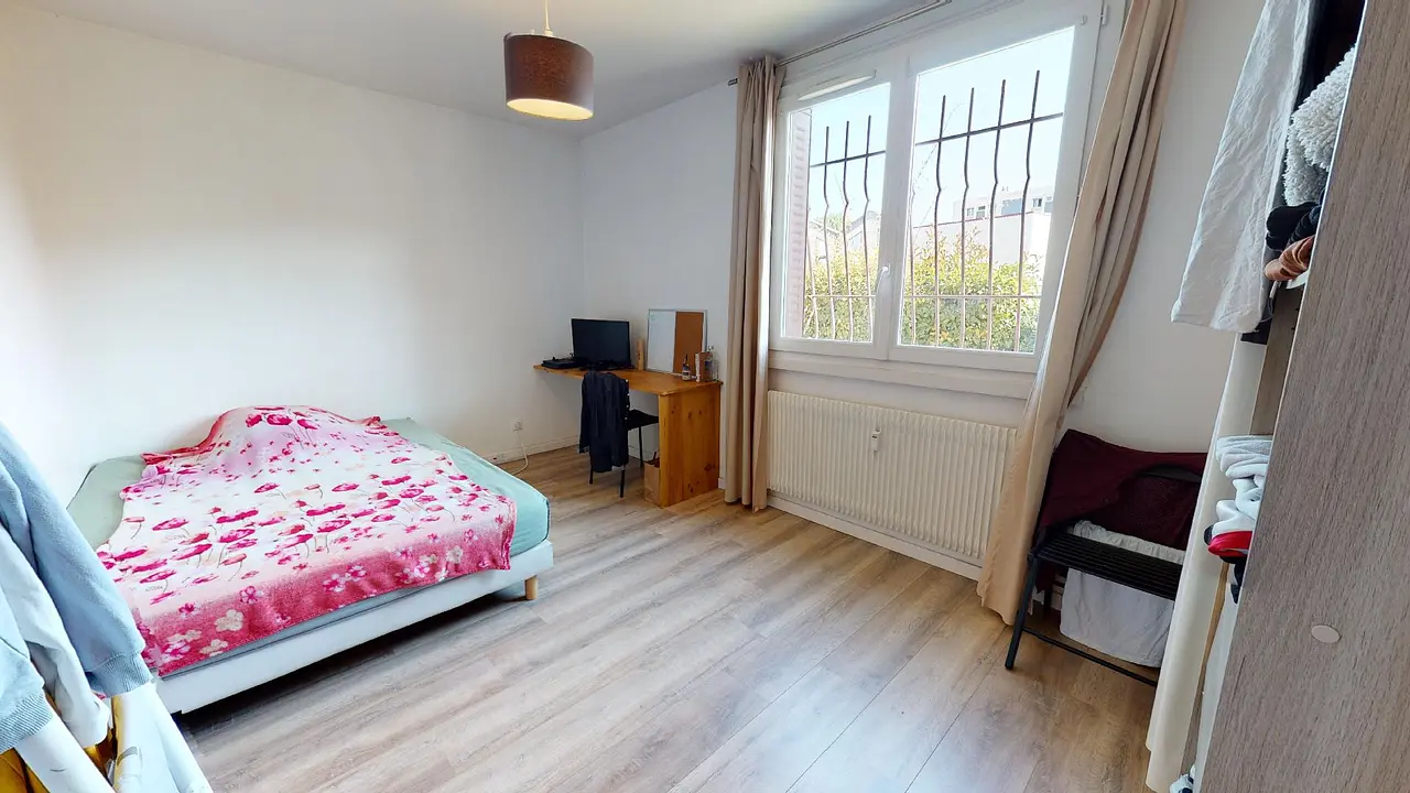 Colocation meublée de 80.0m2 - 508€ - Villeurbanne