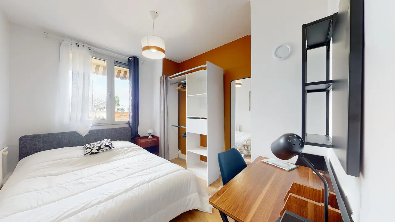 Colocation meublée de 92.0m2 - 729€ - Colombes