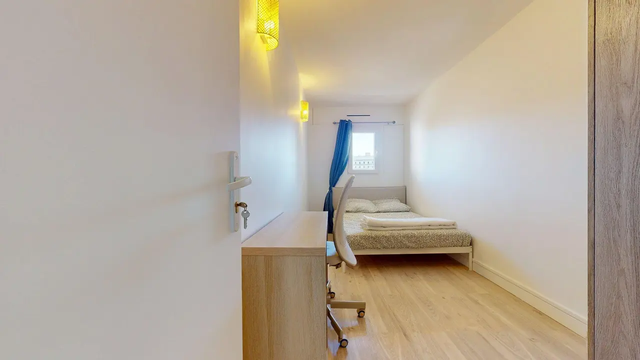 Colocation meublée de 104.77m2 - 600€ - Créteil