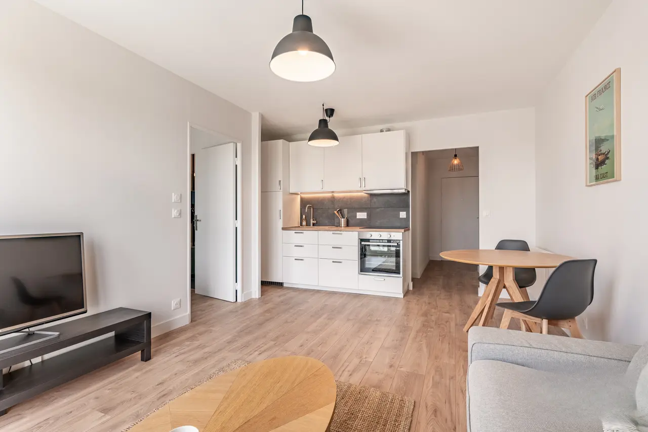 Appartement meublé de 38.8m2 - 1334€ - Colombes