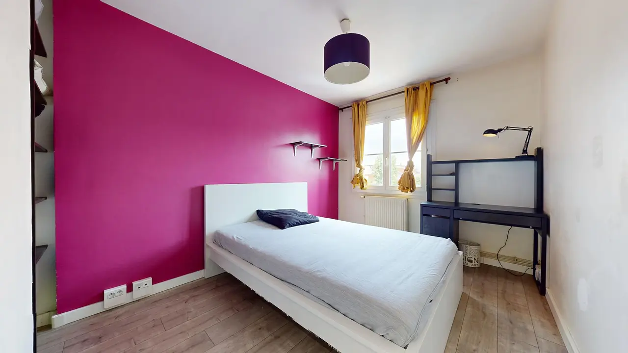 Colocation meublée de 67.75m2 - 308€ - Grenoble