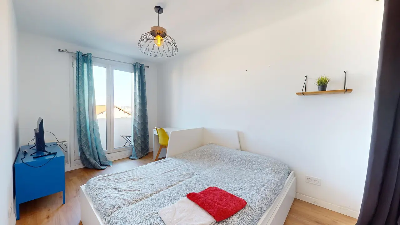 Colocation meublée de 70.0m2 - 480€ - Marseille
